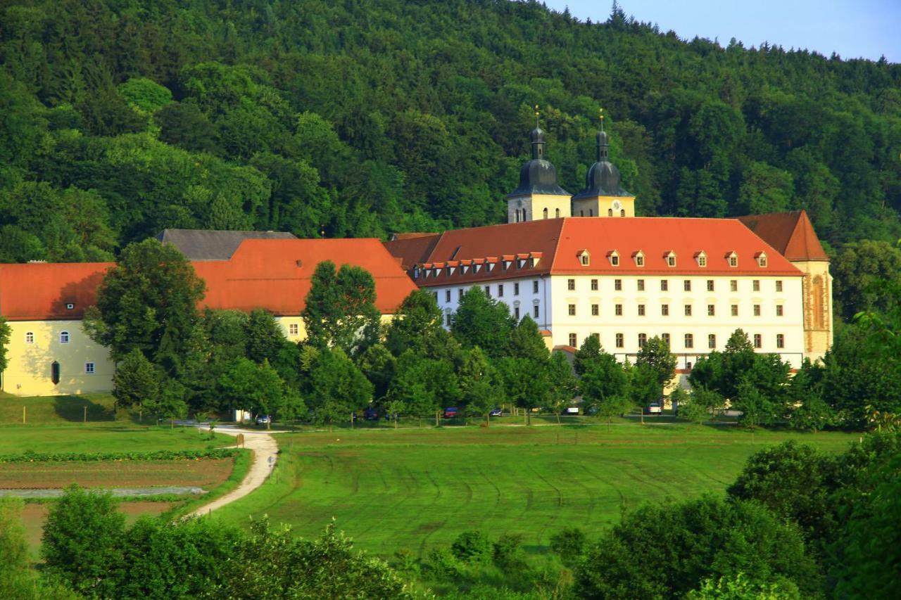 Kloster Plankstetten Gaste- Und Tagungshaus Berching Exterior foto